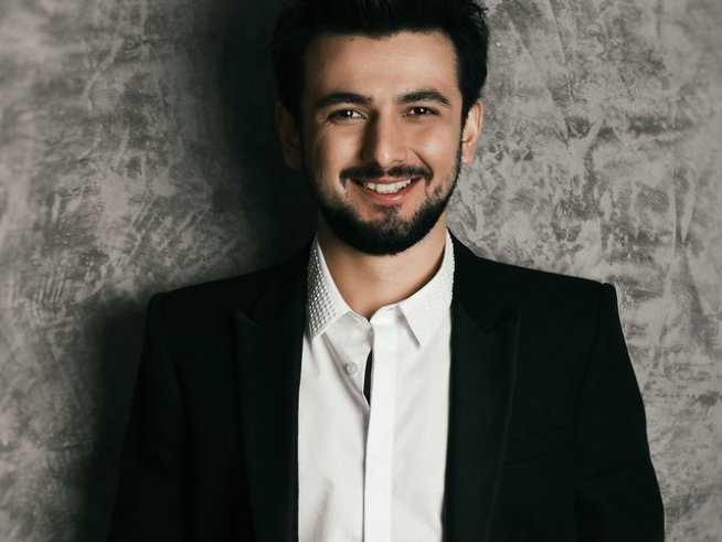 Славин Славчев.