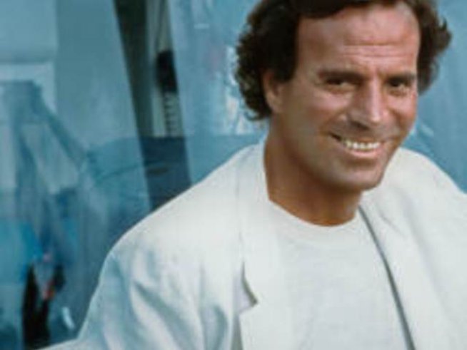 Още 500 промоционални билета за концерта на Хулио Иглесиас