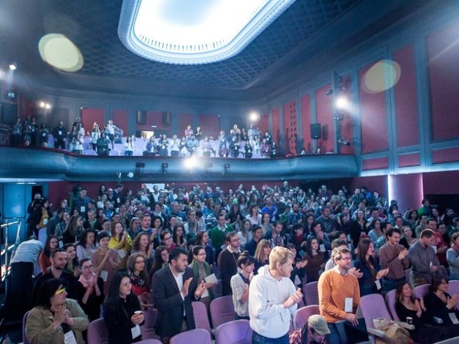 Снимка: facebook, Фотограф  Phelia Barouh