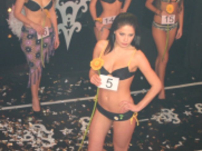 Антиаборт кампания, подкрепена от конкурс по красота 