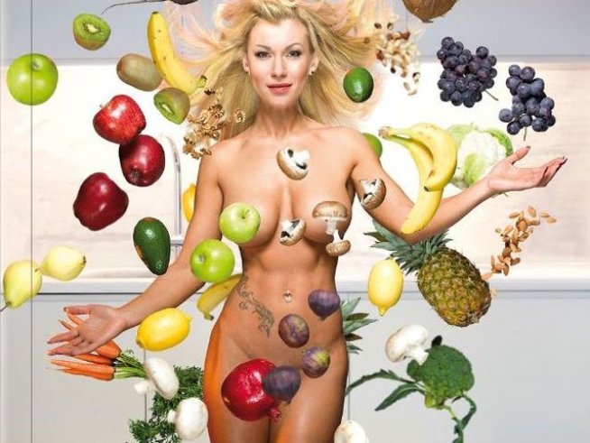 Корица: издателство "Ciela""