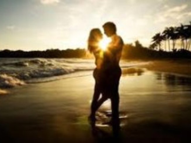 10 стъпки, за да усмихнем любимия