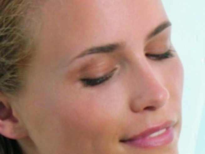 Езикът на тялото ще е по-убедителен с копринено гладка кожа и екзотичен аромат