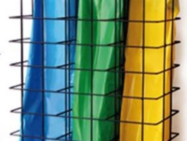 Раздават контейнери за разделно събиране на отпадъците вкъщи