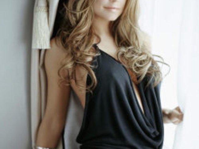 Певицата Фърги стана Жена на годината