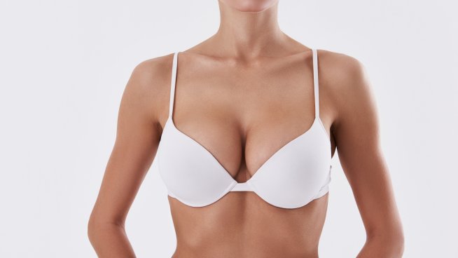 Мъдри начини да запазите гърдите стегнати 