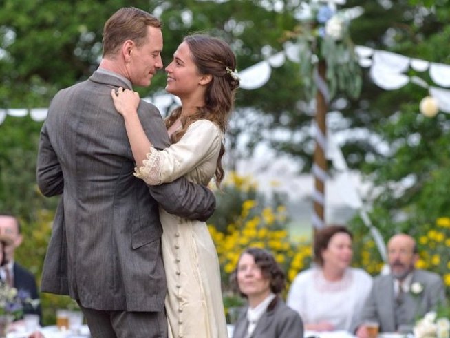 Кадър от филма "Light between the oceans".