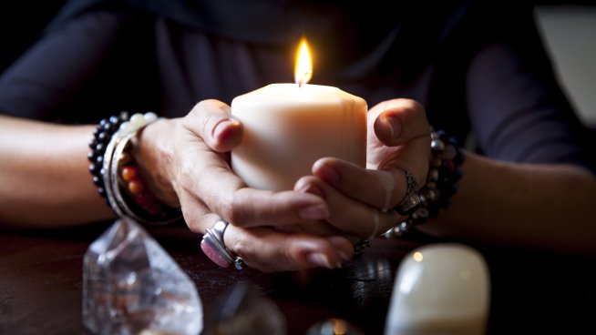 Ритуал за сбъдване на желания на 7/7. Снимка: istock