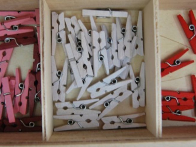 Романтика в бяло и червено