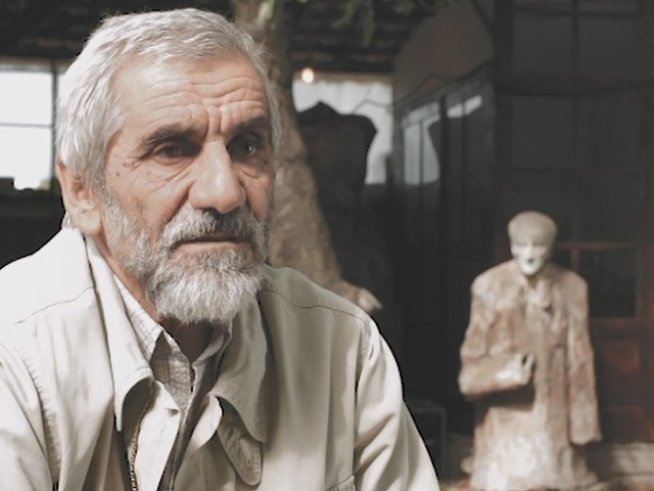 Кадър: "Умно село".