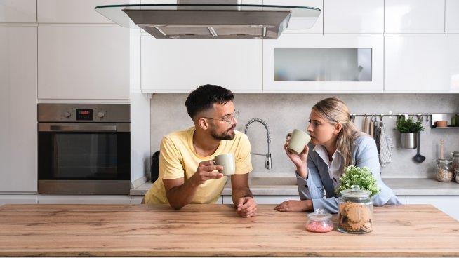 10 признака, че сте само съквартиранти