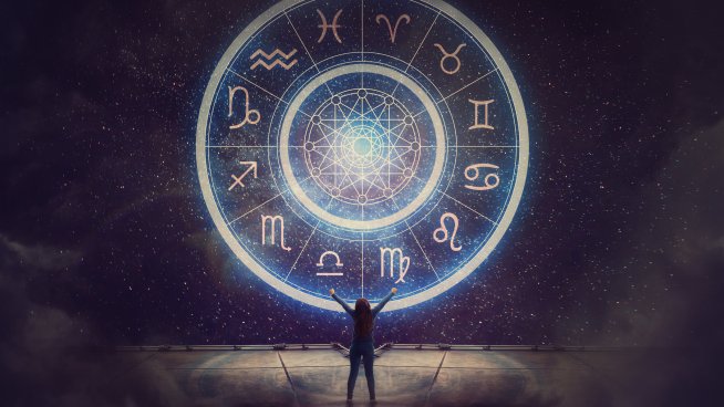 20 неща, които да изчистите от живота си на пълнолунието в Близнаци . Снимка: istock