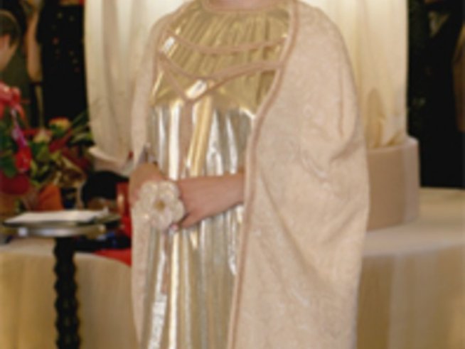 Тоалет за  съвременната севастократорица Десислава