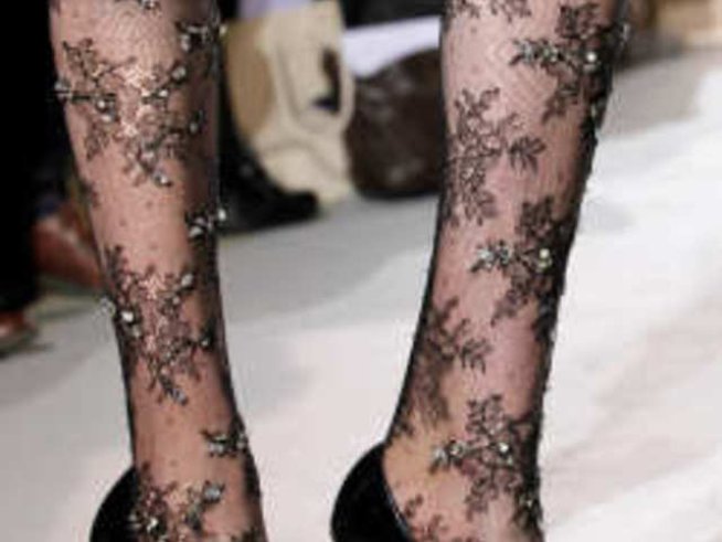 И чорапите могат да са секси