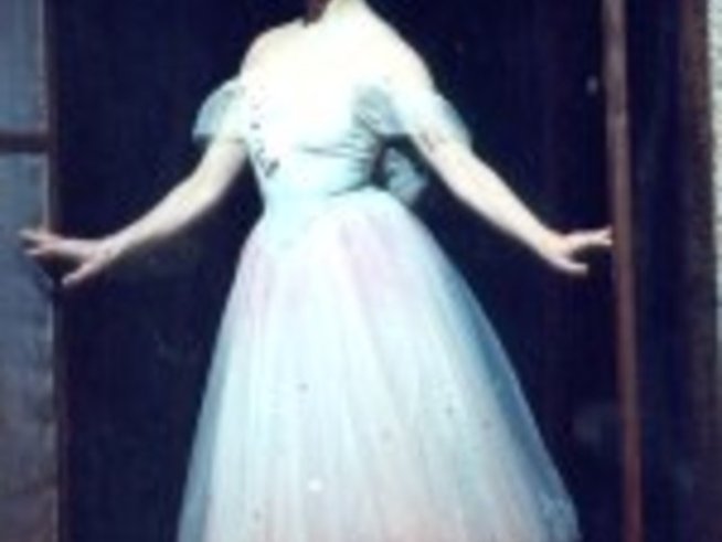 Маша Илиева - да си балерина е …