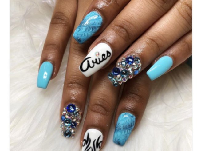 Снимка: Instagram nails_bylareesa