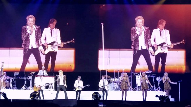 Сър Род Стюарт изнесе грандиозно рок шоу за българската публика. Снимка: Личен архив