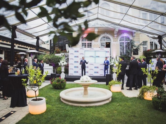 Снимка: Fibank