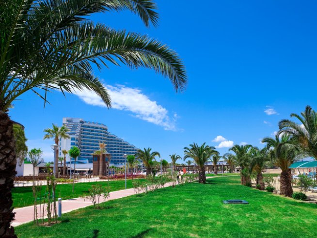 Снимка: Аполо