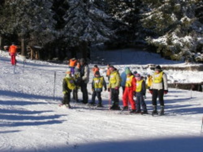 Ски обучение за деца и учащи се от столицата