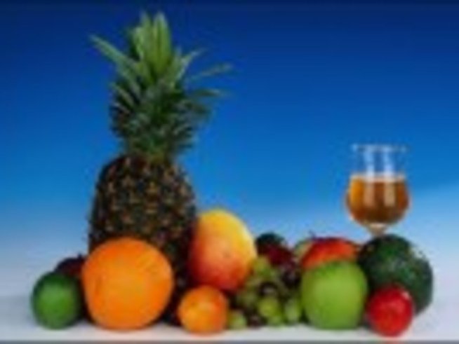 Полезното действие на плодовия сок