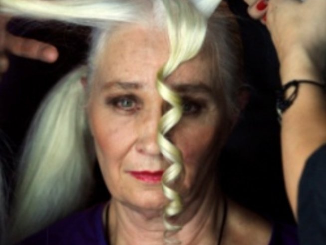 Да се плашим ли от бели коси?