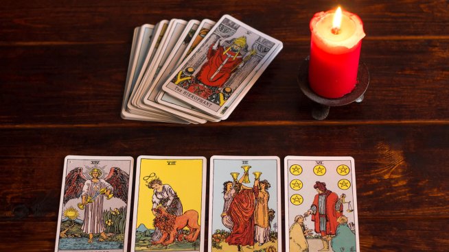 Таро карти за ноември за всяка зодия . Снимка: istock