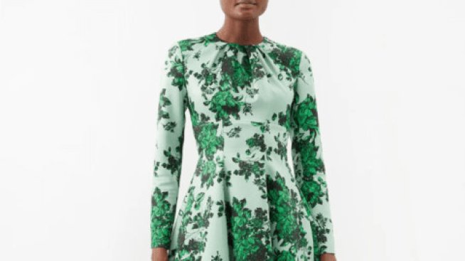 15 елегантни дамски рокли за изискани вечери