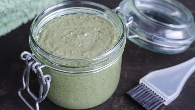 Натурален начин да намалим косопада. Снимка: istock