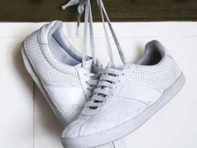 Маратонки с колелца – фантасмагорична веселба за децата