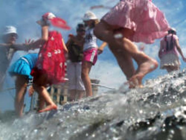 Национална мрежа за децата връчва награди за детски права