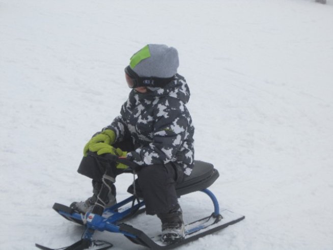 С много игри и усмивки отново „изпързаляхме зимата“! 
