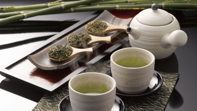 Три чаши чай на ден забавят стареенето.Снимка: istock