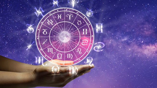 Големи изпитания за 3 зодии през август. Снимка: istock