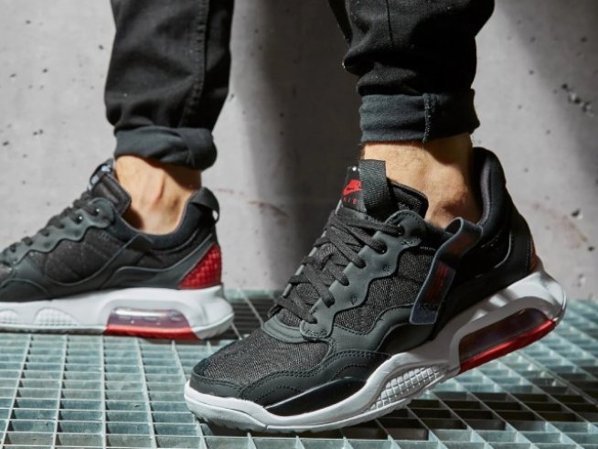 С какви маратонки да носим дънките Levi’s? Открий най-новите тенденции