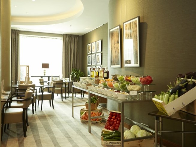 Снимка:  ресторант “Сезони” 