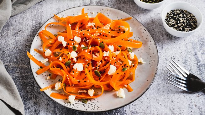 Детокс салата с моркови. Снимка: istock