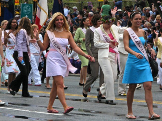 Скромна еротика пали мъжките сърца