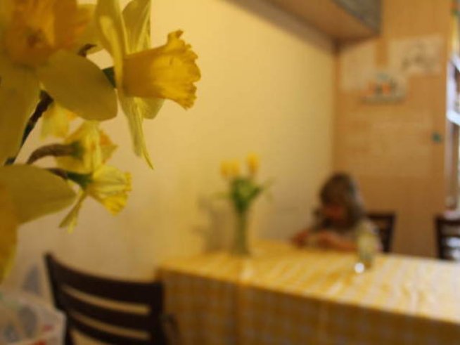 Април – време за жълто у дома