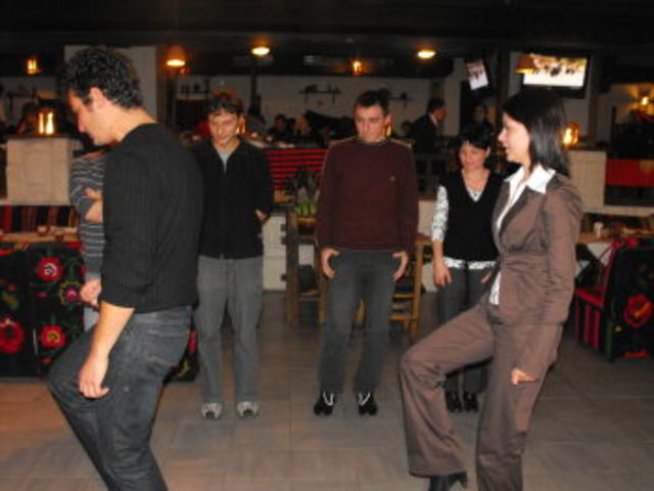 Научете българските хора само за ден