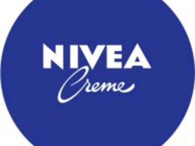 Празнуваме 100 години по-добра грижа за кожата