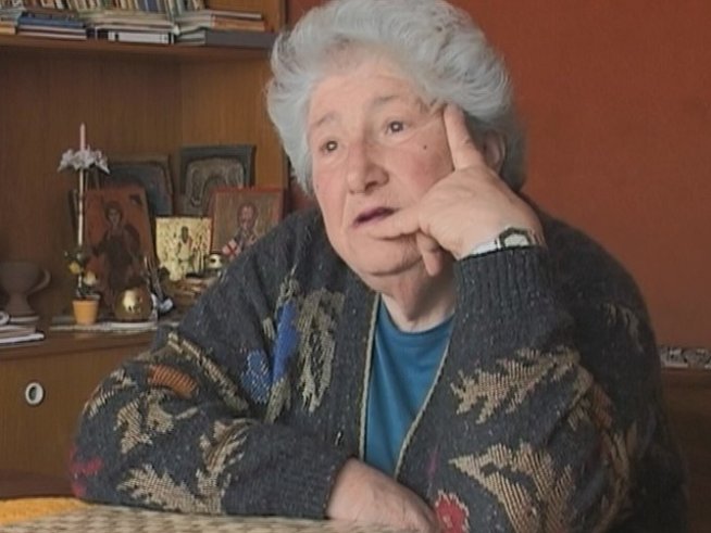 Кадър: "Умно село".