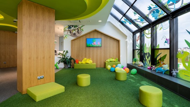 Детска дентална клиника Петър Дучев.