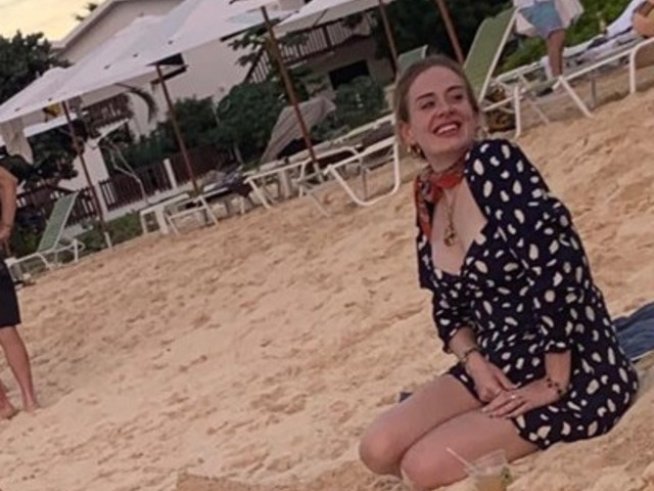 Снимка: Twitter/Adele Daily