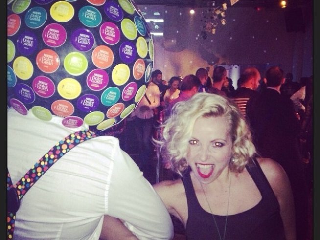 На парти под мотото The modern art of coffee