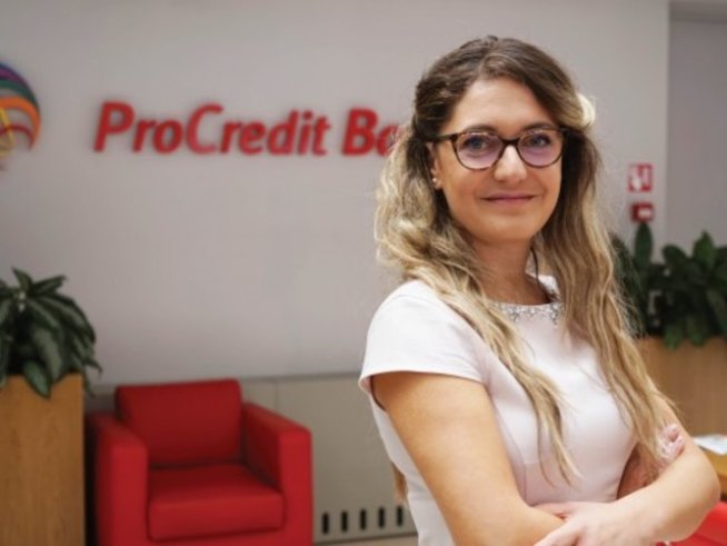 Женя Костадинова заема позиция „Главен Експерт Банкови услуги“ в ПроКредит Банк. Снимка: ПроКредит Банк