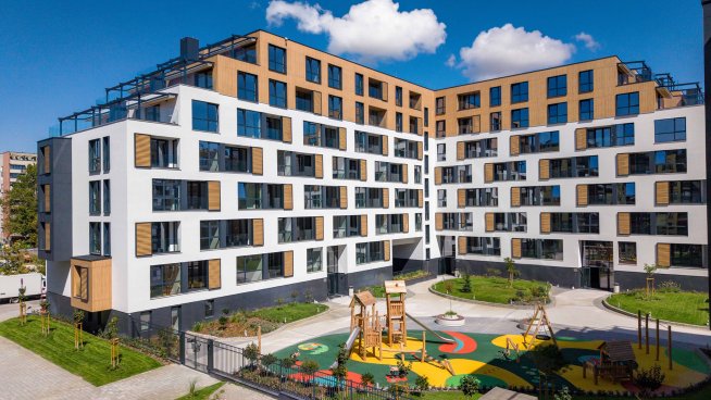 Royal Garden III получи Акт 16, над 80% от жилищата са продадени