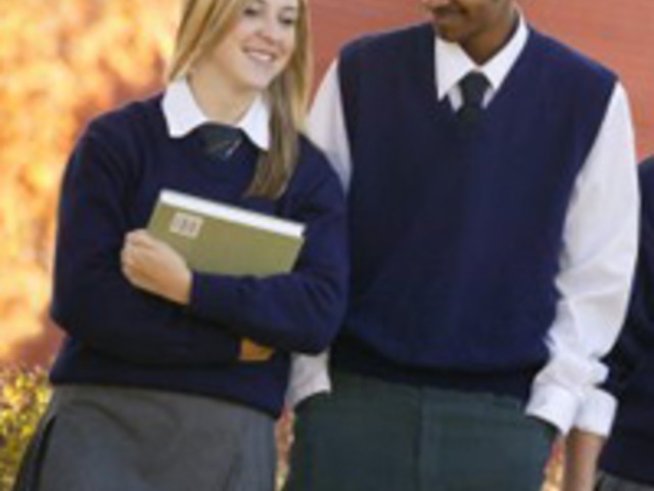 Против униформа, за правила