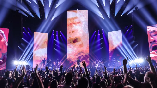 Любо Киров събира най-доброто в албум. Снимка: Иван Ерменков за Artvent