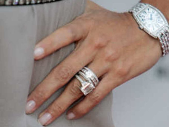 Жестовете, които могат да разтопят всяка жена